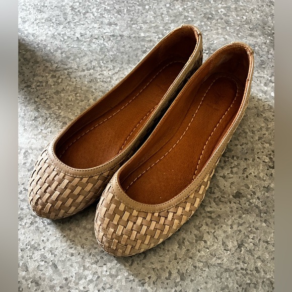 Frye Carson Braided/Woven Brown Ballet Shoe - Picture 1 of 5